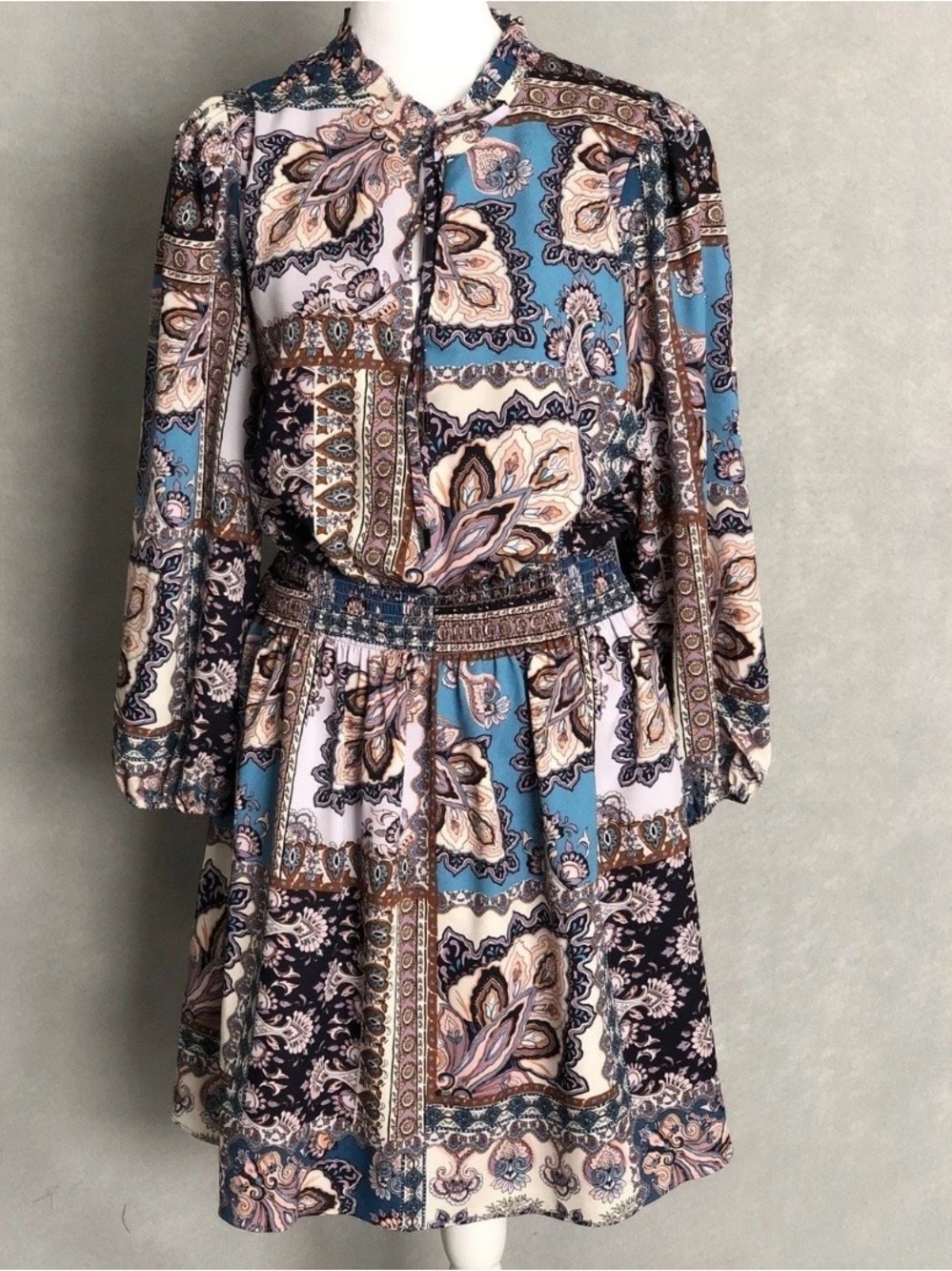 NWT Vince Camuto Long Sleeve Dress size 16